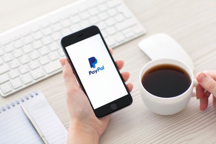 Un hacker asegura tener en su poder más de 100.000 credenciales de PayPal